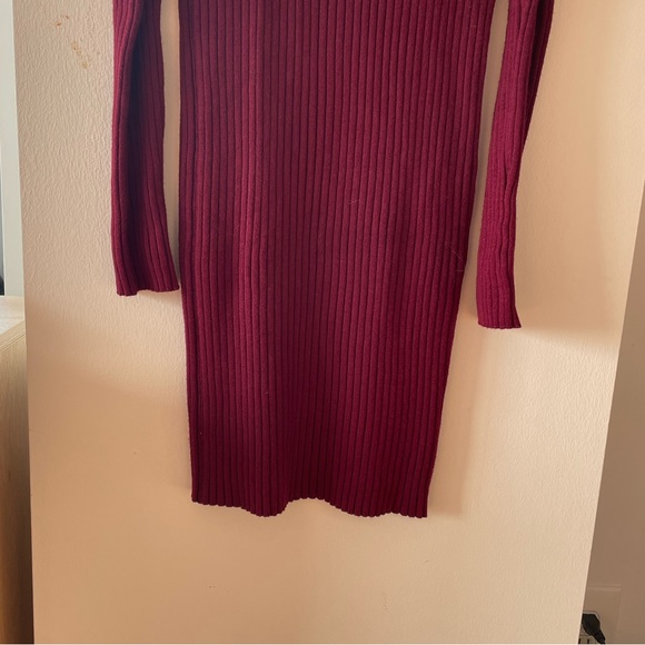 ASOS maroon sweater dress w/ cut out sleeves - Picture 4 of 6